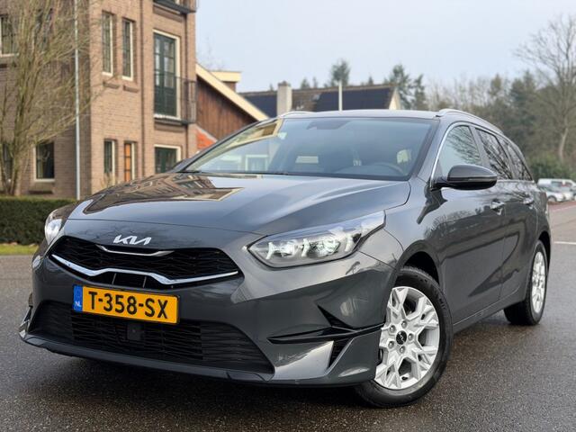 KIA CEE D 1.5 T-GDI MHEV DYN+L - Autm - Incl BTW - 2023 !!!