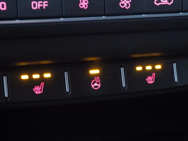 KIA CEE D Ceed Sportswagon 1.0 T-GDi DynamicPlusLine, Camera, Navi, Cruise, PDC!