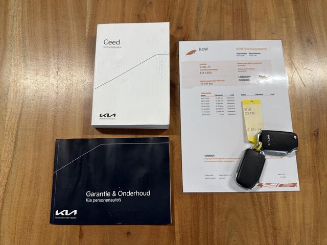 KIA CEE D Ceed Sportswagon 1.0 T-GDi DynamicLine Org.NL! / Trekhaak / Adaptive Cruise / Carplay / Camera / ECC Clima / PDC / LED / 16'' LMV