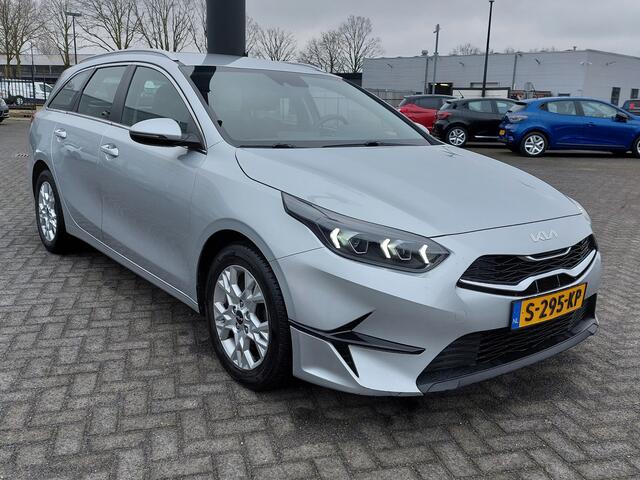 KIA CEE D Ceed Sportswagon 1.0 T-GDi 120pk Automaat MHEV DynamicLine | Navi | Apple Carplay+Android Auto | Clima | Cruise | Led Koplampen | Pdc+Camera | Rijstrook+Licht+Regensensor | 16''lm