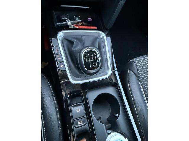 KIA CEE D Ceed Sportswagon 1.0 T-GDi DynamicPlusLine / Trekhaak / Camera / Navi / All Season / Stoel&Stuurverw.