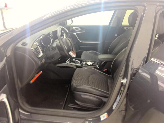 KIA CEE D CEED SPORTSWAGON 1.5 T-GDI DYNAMICPLUSLINE I AUTOMAAT I TREKHAAK I ADAPTIVE CRUISE CONTROL I P-CAMERA