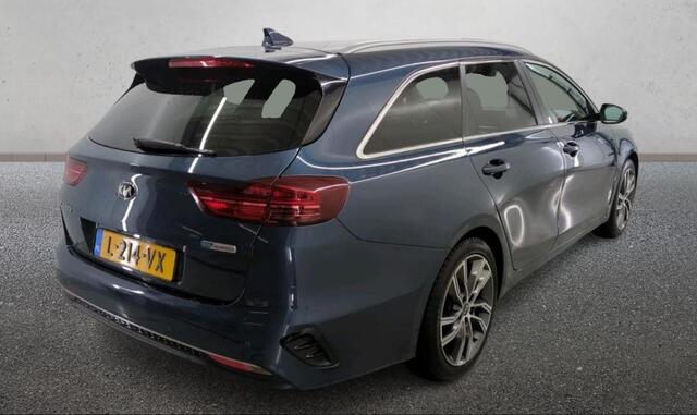 KIA CEE D Ceed Sportswagon 1.5 T-GDi 160PK Automaat DynamicPlusLine / Airco-ecc./ Pdc+Camera / Stoel-Stuurverwarming / 1/2Leder /
