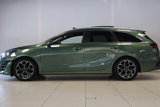KIA CEE D Ceed Sportswagon 1.5 T-GDi GT-Line | Automaat | Pano | Trekhaak