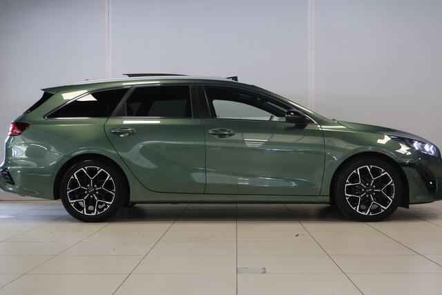 KIA CEE D Ceed Sportswagon 1.5 T-GDi GT-Line | Automaat | Pano | Trekhaak