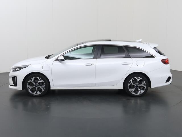 KIA CEE D Ceed Sportswagon 1.6 GDI PHEV ExecutiveLine | Panoramadak | Elekt. Stoelverstelling met geheugen | Stoelventilatie | Stoel/Stuurwielverwarming |