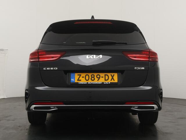 KIA CEE D Ceed Sportswagon 1.5 T-GDi GT-Line - Schuif/kantel dak - Camera - Navigatie - AppleCarplay Android Auto - 7 Jaar of 150.000km Fabrieksgarantie