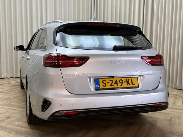 KIA CEE D Ceed Sportswagon 1.0 T-GDi DynamicLine Org.NL! / Carplay / Camera / Cruise / LED / Navigatie / ECC Clima / 16'' LMV