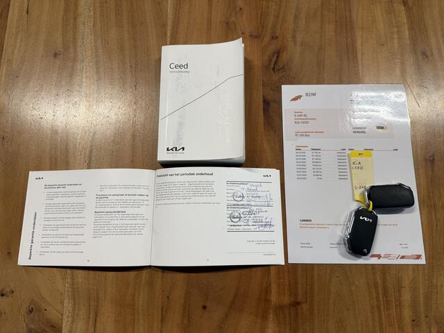 KIA CEE D Ceed Sportswagon 1.0 T-GDi DynamicLine Org.NL! / Carplay / Camera / Cruise / LED / Navigatie / ECC Clima / 16'' LMV