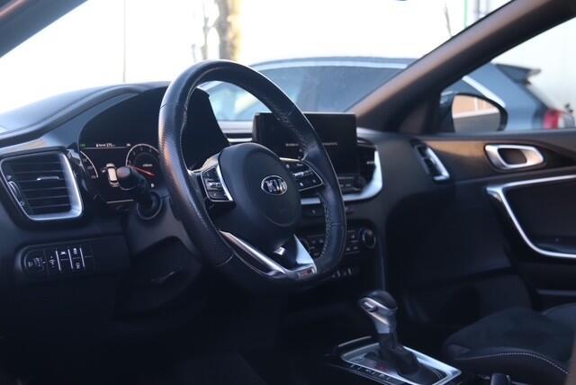 KIA CEE D Ceed 1.4 T-GDI GT-Line Automaat, Stoel & Stuurverwarmd, Pano, Camera