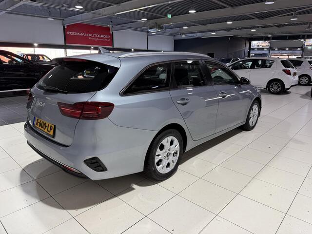 KIA CEE D Ceed Sportswagon 1.0 T-GDi DynamicLine Apple Carplay/Android Auto, Navigatie, Camera.