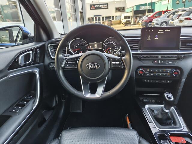 KIA CEE D Ceed 1.4 T-GDi ExecutiveLine | El. Schuifdak | Navi | Stoel-Stuurverw