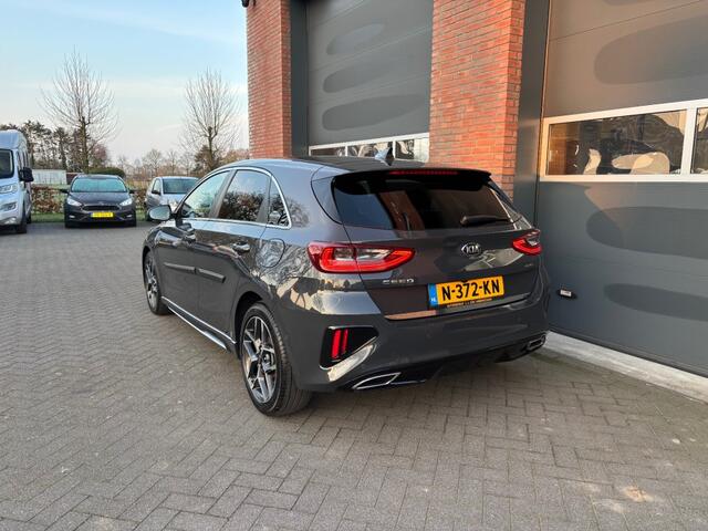 KIA CEE D 1.5 T-GDI MHEV GTLED