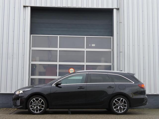 KIA CEE D Ceed SW 1.4 T-GDi GT-Line | Schuif-Kanteldak | Trekhaak | Stoelverwarming | LED | Clima | Navi | Camera