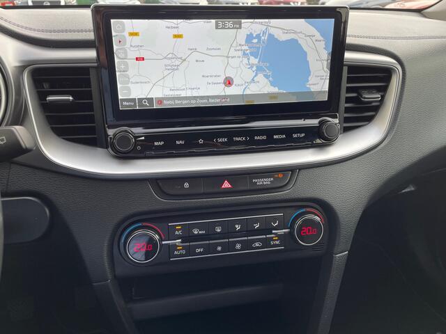 KIA CEE D Ceed 1.0 T-GDi DynamicLine Navigatie, Climate Control, Cruise Control, Trekhaak, 16"Lm, Achteruitrijcamera,
