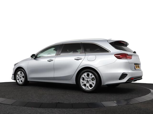 KIA CEE D Ceed Sportswagon 1.5 T-GDi DynamicPlusLine Navigatie - LED Koplampen - Stoel/Stuurverwarming - Climate Control - Cruise Control - Fabrieksgarantie tot 10-2031