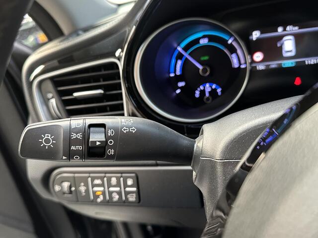 KIA CEE D Ceed Sportswagon 1.6 GDI PHEV DynamicPlusLine