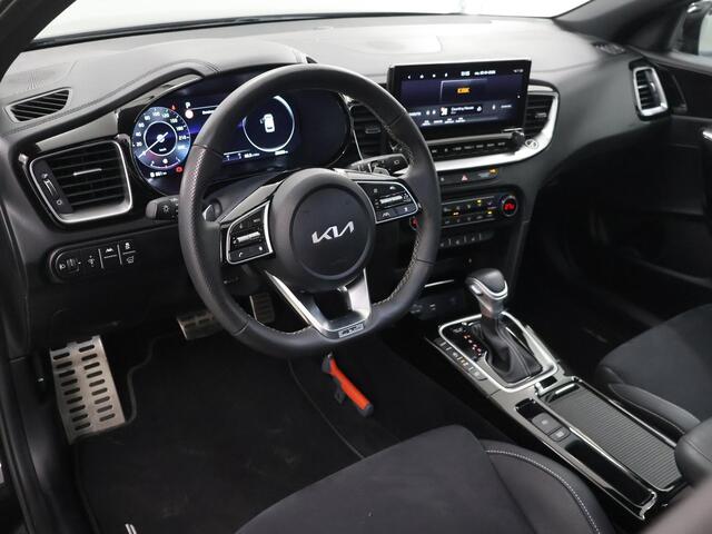 KIA CEE D Ceed Sportswagon 1.5 T-GDi GT-Line | Panoramadak | Matrix LED Koplampen | Stoel/Stuurverwarming | Keyless Go | Elektrisch bedienbare achterklep