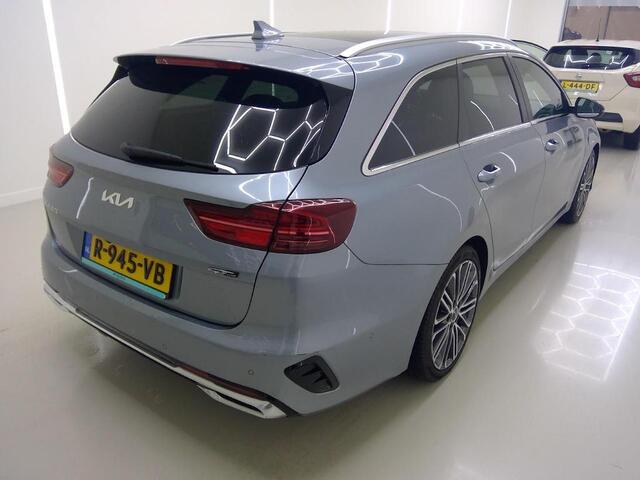 KIA CEE D CEED SPORTSWAGON 1.5 T-GDI GT-PLUSLINE I AUTOMAAT I SCHUIF/KANTELDAK I P-CAMERA I APPLE CARPLAY