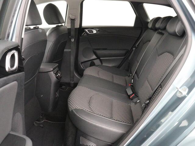 KIA CEE D Ceed 1.6 GDI PHEV DynamicPlusLine | Stoel & stuurverwarming | Adaptive cruise | Camera | Carplay | Keyless | Full LED | Navigatie | Climate control | Plug In