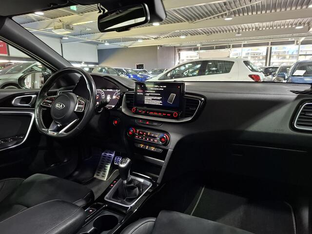 KIA CEE D Ceed Sportswagon 1.4 T-GDi GT-Line Trekhaak, Stoel en Stuur verwarming, Schuif kantel dak.
