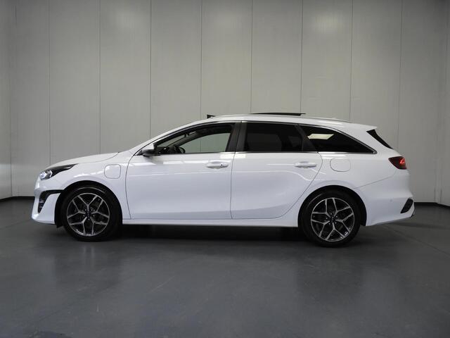 KIA CEE D Ceed Sportswagon 1.6 GDI PHEV ExecutiveLine LEER/SCHUIFDAK/TREKH./17"LMV!