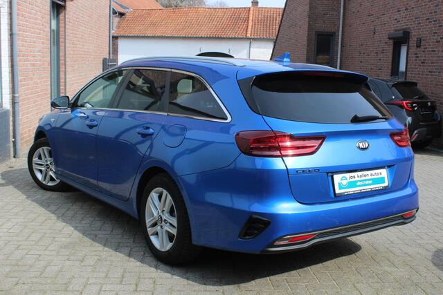 KIA CEE D cee'd Sportswagon 1.6 GDI DynamicLine Navi, Camera, Carplay, All Season
