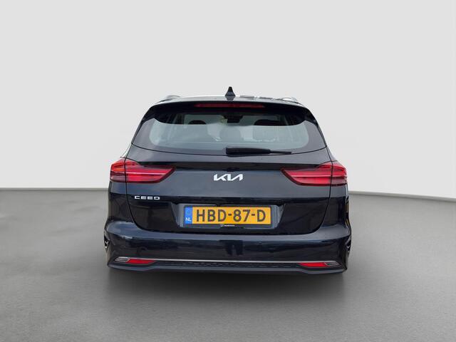 KIA CEE D Ceed Sportswagon 1.5 T-GDi DynamicLine Automaat Navi | Cruise | Camera | LMV | Sensoren |