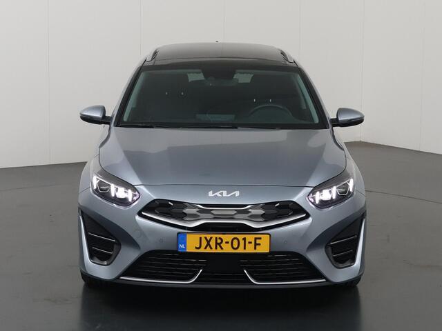 KIA CEE D Ceed Sportswagon 1.6 GDI PHEV ExecutiveLine | Navigatie | Schuifdak | Parkeercamera | Stoelverwarming/verkoeling | Keyless Go |
