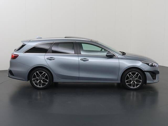 KIA CEE D Ceed Sportswagon 1.6 GDI PHEV ExecutiveLine | Navigatie | Schuifdak | Parkeercamera | Stoelverwarming/verkoeling | Keyless Go |