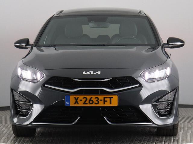 KIA CEE D Ceed Sportswagon 1.5 T-GDi GT-Line NIEUWSTAAT (NL-Auto / Pano / Stoel-Stuurverw. / Elek. achterklep)