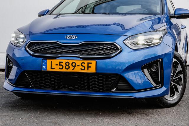 KIA CEE D Ceed Sportswagon 1.6 GDI PHEV DynamicPlusLine Trekhaak/ Stoel+stuurverwarming/ Camera/ Half lederen int./ Carplay