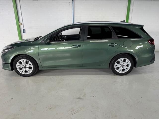 KIA CEE D 1.0 T-GDI DYNAMIC-LINE / AFNBARE TREKHAAK / 24668 km / Dealer onderhouden / Apple carplay / Documentatie aanwezig.