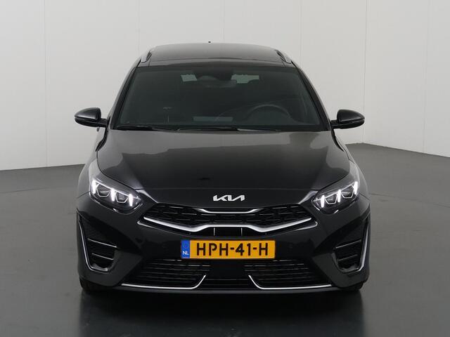 KIA CEE D Ceed Sportswagon 1.5 T-GDi GT-Line | Panoramadak | Matrix LED Koplampen | Stoel/Stuurverwarming | Keyless Go | Elektrisch bedienbare achterklep
