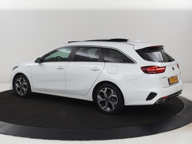KIA CEE D Ceed 1.6 GDI PHEV ExecutiveLine | SOH 93% | Panoramadak | Stoelventilatie | Leder | Camera | Carplay | Half leder | Stuurverwarming | Full LED | Keyless | Navigatie | Digital Cockpit | Plug In