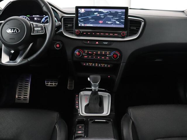 KIA CEE D Ceed 1.6 GDI PHEV ExecutiveLine | SOH 93% | Panoramadak | Stoelventilatie | Leder | Camera | Carplay | Half leder | Stuurverwarming | Full LED | Keyless | Navigatie | Digital Cockpit | Plug In