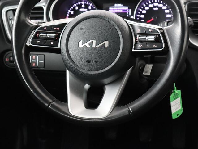 KIA CEE D Ceed 1.0 T-GDi ComfortLine | Trekhaak | Adaptive cruise | Camera | Carplay | Half leder | Climate control | Parkeerhulp | Bluetooth | LED