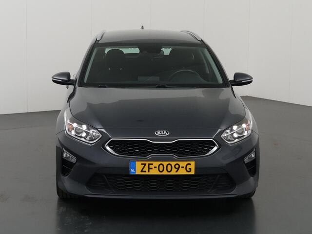 KIA CEE D Ceed Sportswagon 1.0 T-GDi DynamicLine | Navigatie | Parkeercamera | Apple Carplay/Android Auto | Climate Control | Cruise Control |