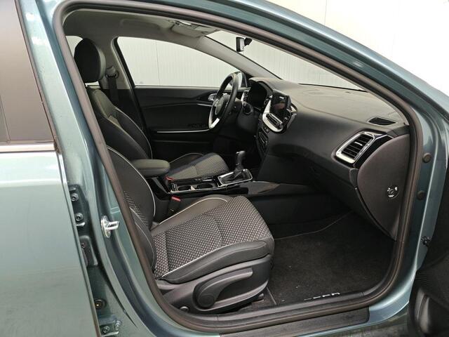 KIA CEE D Ceed 1.5 T-GDi DynamicPlusLine | 28000 KM | 140 PK | Virtual Cockpit | Navigatie | Stuurwielverwarming | WORDT VERWACHT!