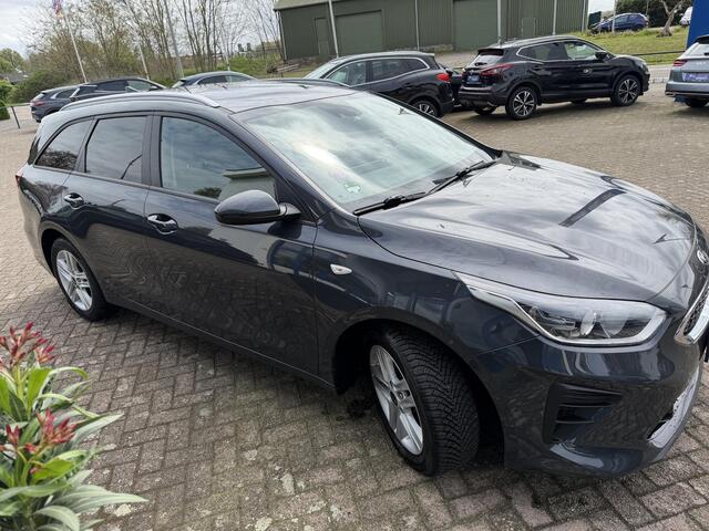 KIA CEE D Ceed Sportswagon 1.0 T-GDi CRUISE-NAVI VIA APLLE/ANDROID- LM-ECC-STOEL/STUUR VERWARMING-CAMARA-PDC