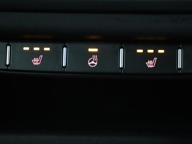 KIA CEE D Ceed 1.6 GDI PHEV DynamicPlusLine | SOH 100% | Stoel & stuurverwarming | Trekhaak | Half leder | Carplay | Camera | Keyless | Full LED | Navigatie | Adaptive cruise | Climate control | Bluetooth | Plug In