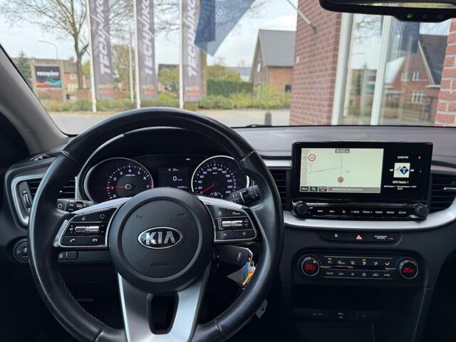 KIA CEE D Ceed Sportswagon 1.0 T-GDi DynamicL. CAMERA / CLIMA / CARPLAY / NAVI / CRUISE / A