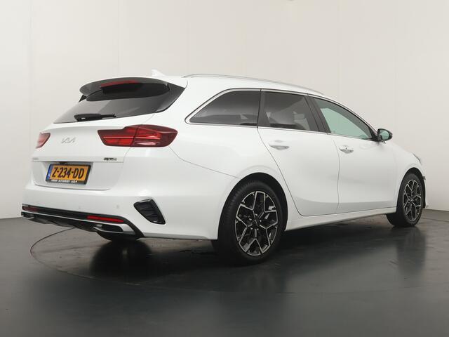 KIA CEE D Ceed Sportswagon 1.5 T-GDi GT-Line Navigatie - Achteruitrijcamera - Cruise Control - Apple & Android Carplay - Virena Zekerheidspakket ¤895,-