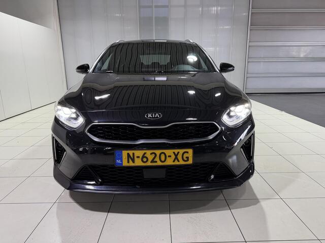 KIA CEE D Ceed Sportswagon 1.5 T-GDi GT-Line Business Edition Stoel en Stuur verwarming, Apple Carplay/Android Auto, Navigatie, Camera.