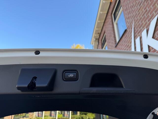 KIA CEE D Ceed Sportswagon 1.6 GDI PHEV Dyn+L. STOEL&STUUR VERW. / TREKHAAK / CAMERA / ELEK