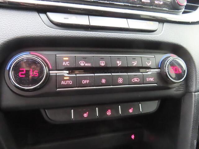 KIA CEE D CEED SPORTSWAGON 1.5 T-GDI DYNAMICPLUSLINE