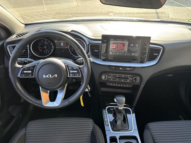 KIA CEE D Ceed 1.5 T-GDi DynamicPlusLine / Applecarplay/Android Auto / Stoel en Stuurverwarming / Cruise Control /