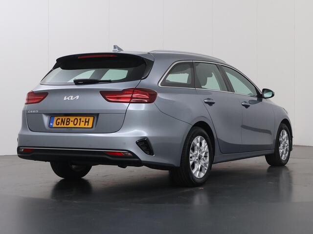 KIA CEE D Ceed SW 1.5 T-GDi MHEV DCT7 DynamicLine | Navigatie | Parkeercamera | Climate Control | Cruise Control Adaptief |