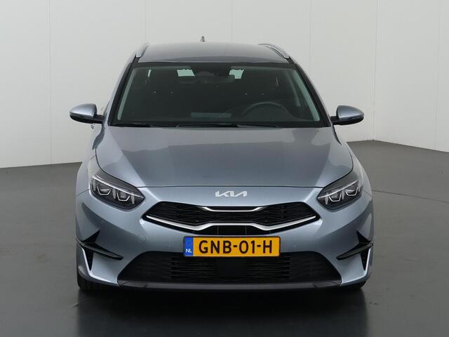 KIA CEE D Ceed SW 1.5 T-GDi MHEV DCT7 DynamicLine | Navigatie | Parkeercamera | Climate Control | Cruise Control Adaptief |