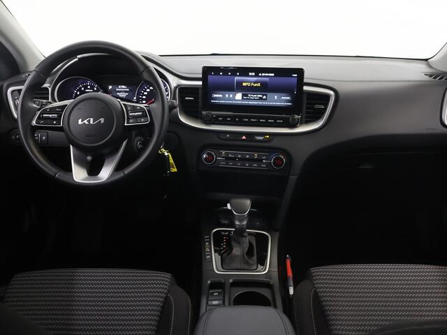 KIA CEE D Ceed SW 1.5 T-GDi MHEV DCT7 DynamicLine | Navigatie | Parkeercamera | Climate Control | Cruise Control Adaptief |